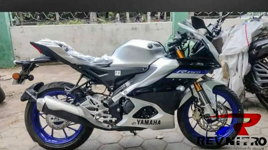 Hình ảnh Yamaha R15M