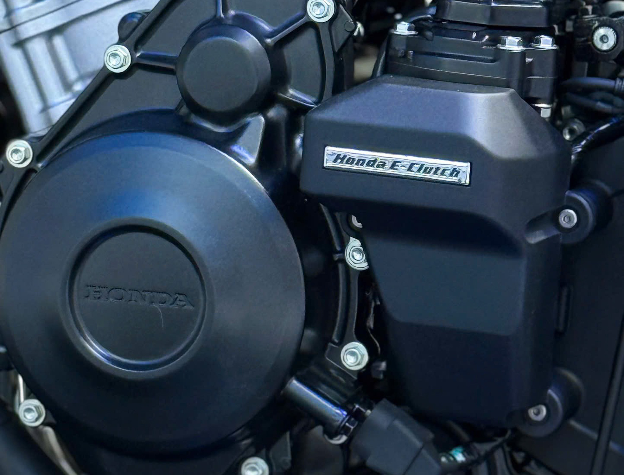 Honda CB500 SF – Công nghệ hiện đại trong dáng vẻ huyền thoại